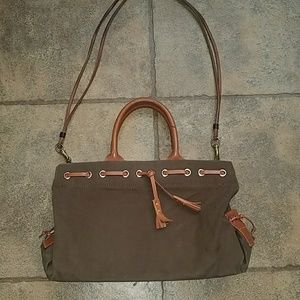Dooney & Bourke handbag